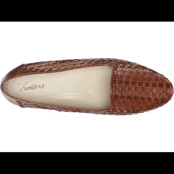 Trotters | Liz Flats in Brown - Picture 6 of 7